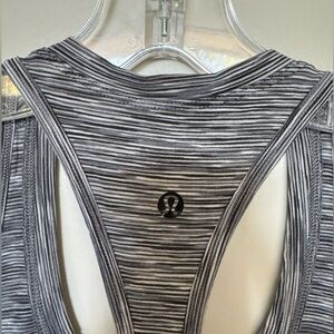 VGUC Lululemon racerback tank Size S